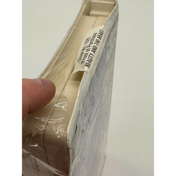 Walt Disney's Beauty‎ and The Beast VHS Black Diamond Classic SEALED UNOPENED - Picture 10 of 10